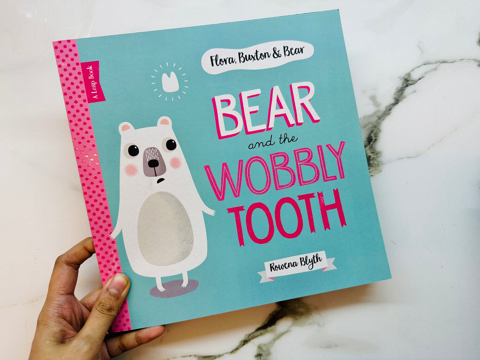 Bear and the Wobbly Tooth