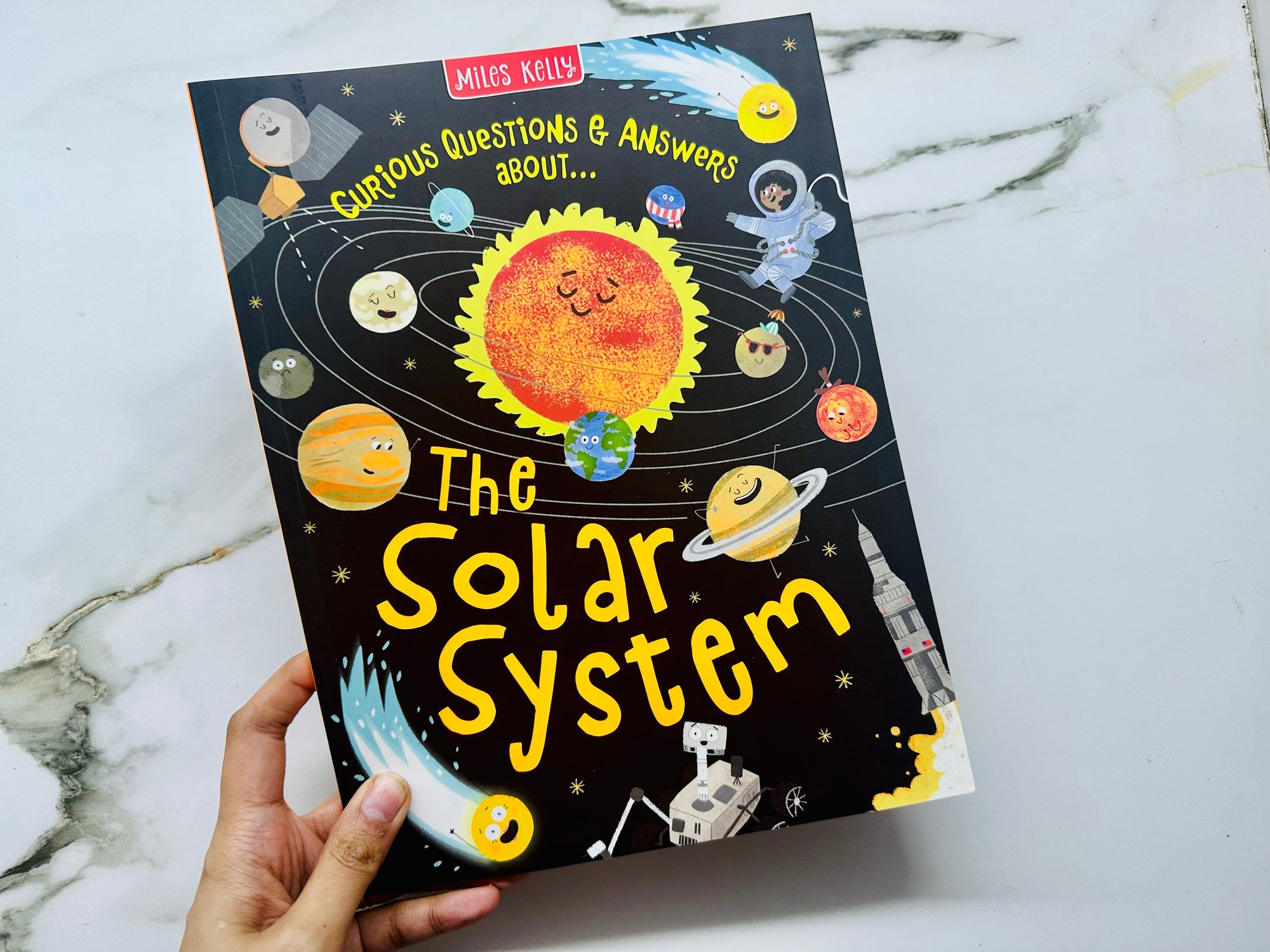 Curious Question and Answers book of the Solar System
