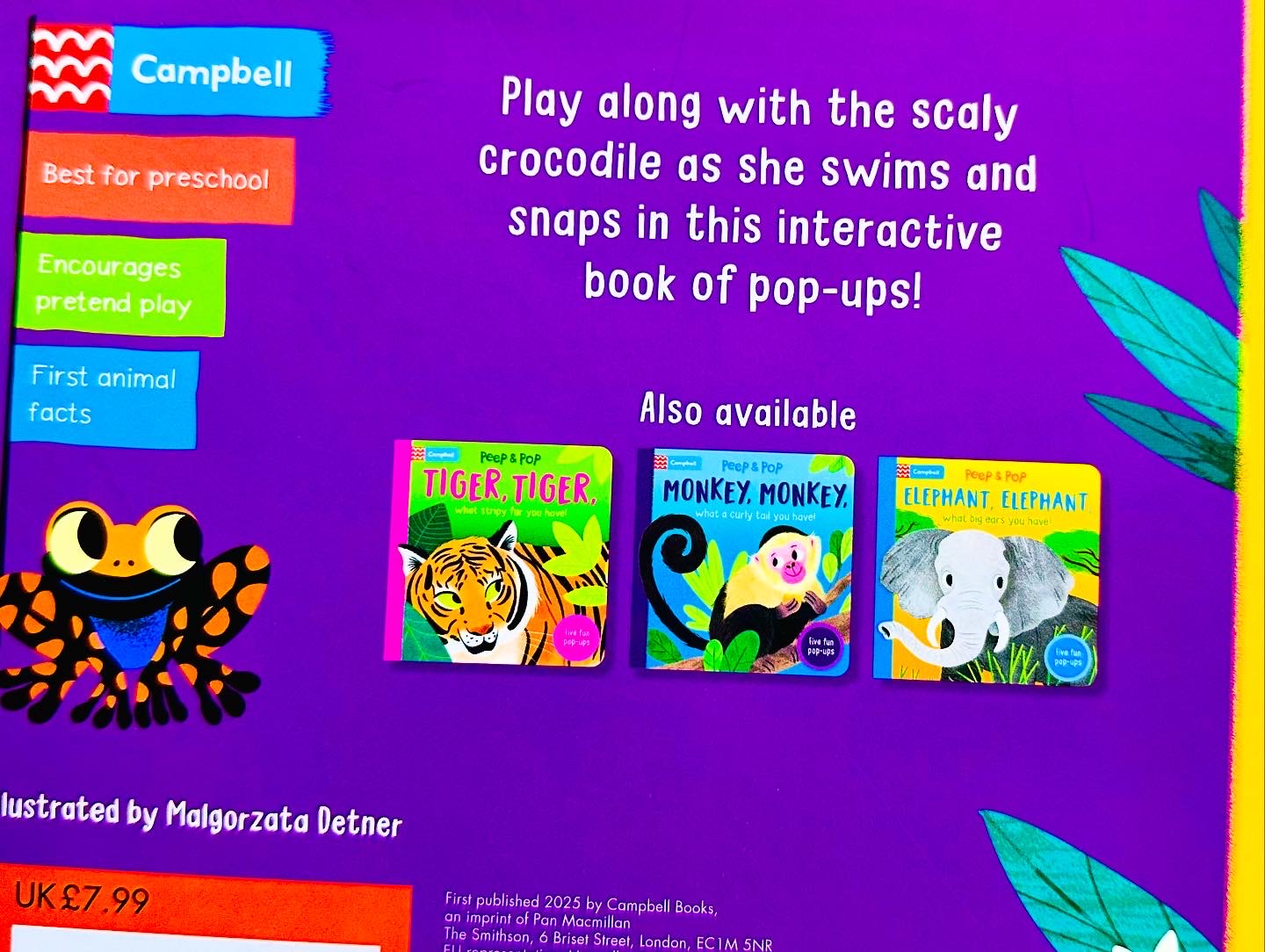 Peep and Pop Up Book : Crocodile 🐊 Crocodile what sharp teeth you have🐊