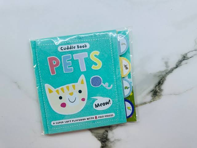Cuddle Book : Pets