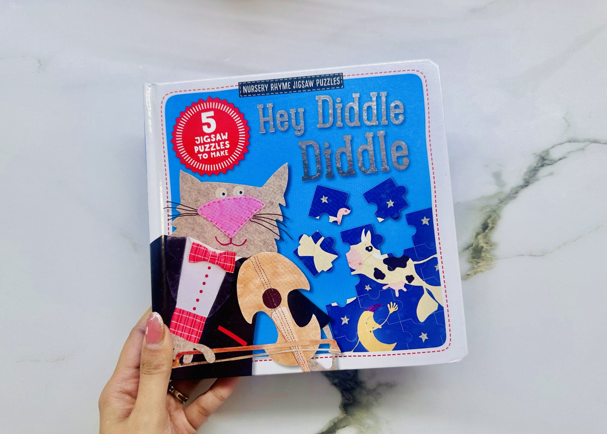 Hey Diddle Diddle Jigsaw Book